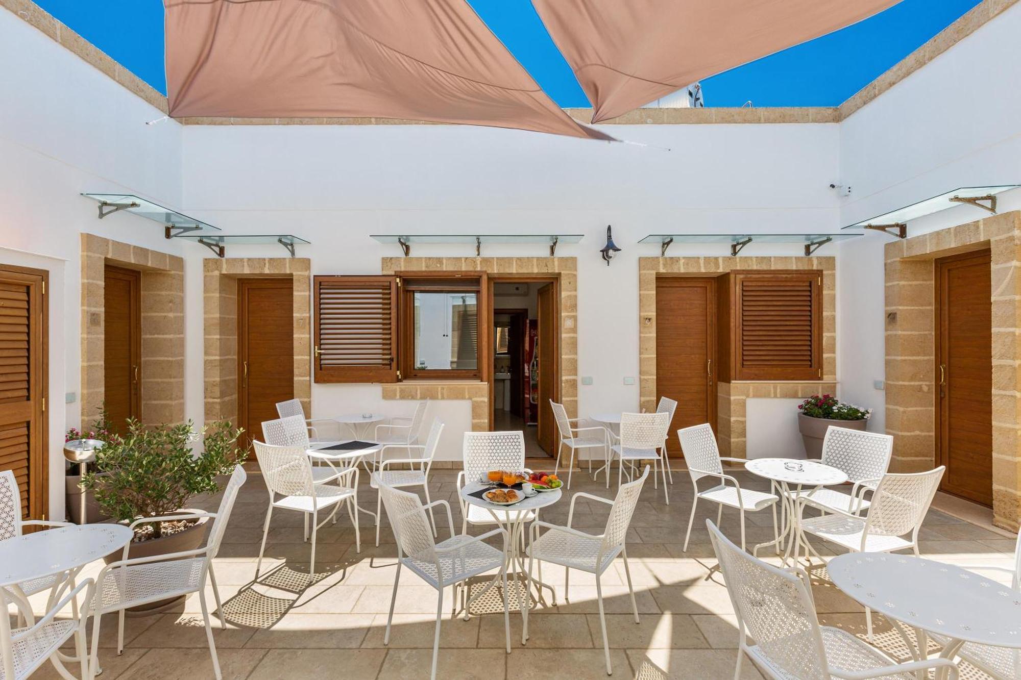 Lido Marini Rooms Affittacamere B&B Exteriér fotografie